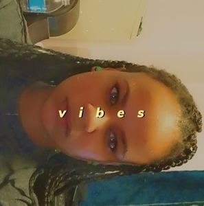 Meet your Posher, Alexys